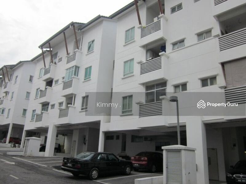 Bayan Villa, Taman Bukit Serdang Seksyen 2, Seri Kembangan, Selangor, 4