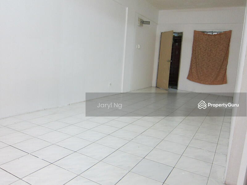 Pangsapuri Laksamana Jalan Laksamana, Kampung Laksamana, Batu Caves