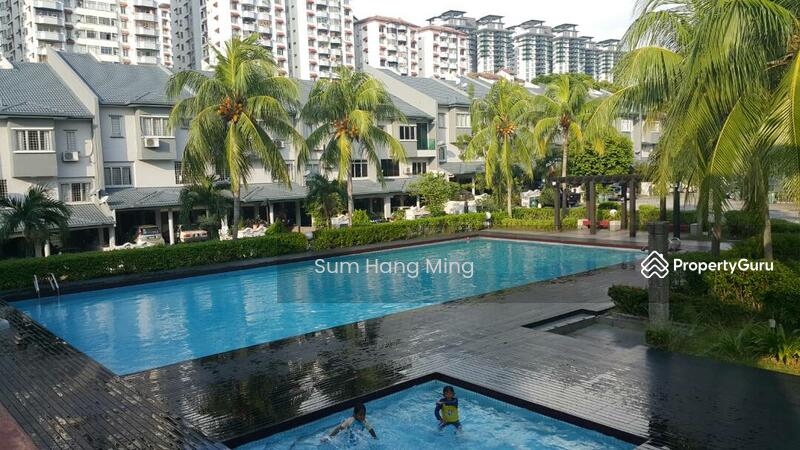 Bukit Oug Townhouse Oug Taman Oug Kuchai Lama Kuala Lumpur 3 Bedrooms 1340 Sqft Apartments Condos Service Residences For Sale By Sum Hang Ming Rm 630 000 27198941