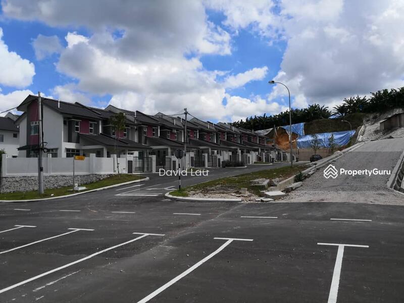 [No Longer Available] Taman Laman Indah 1 Storey ShopLot @ Pulai