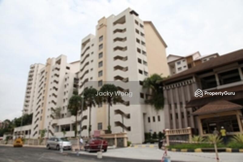 puncak nusa kelana condominium