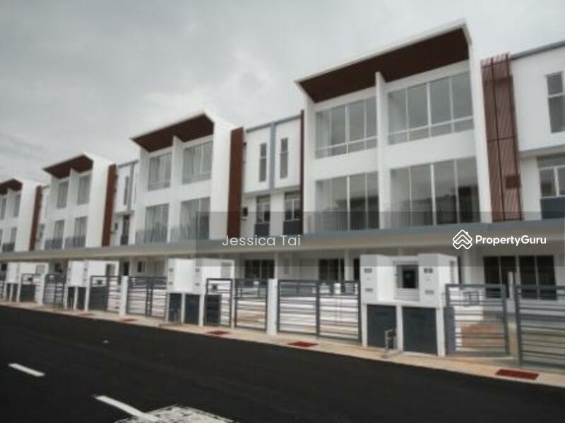 No Longer Available Cascadia Lake Vista Taman Tasik Prima Puchong Jalan Tasik Prima 4 Puchong Selangor 3 Bedrooms 1609 Sqft Terraces Link Houses For Sale By Jessica Tai Rm 470 000 29343075
