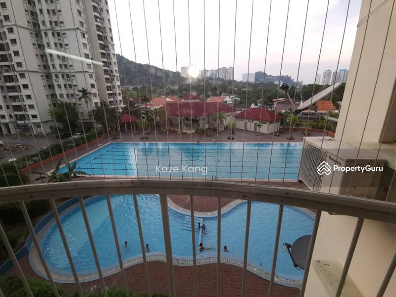 Taman Kristal Gerbang Mount Eskine, Tanjung Tokong, Timor Laut (Island