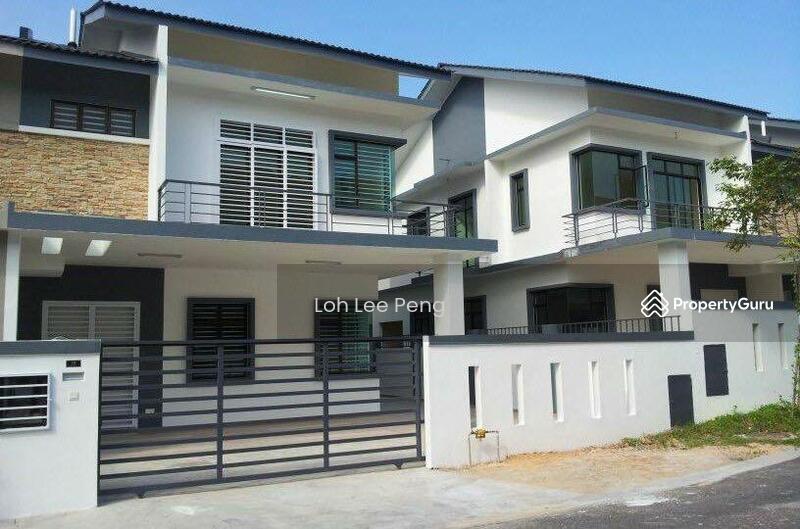 Taman Mutiara Mas Skudai Double Storey Cluster House For Sale & Rent