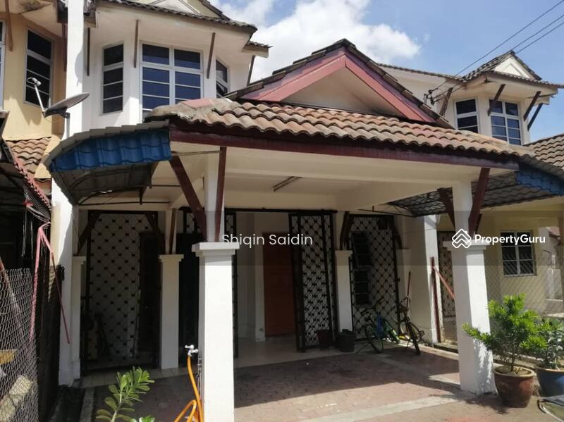 Jalan Ampangan Seksyen 8 Shah Alam Shah Alam Selangor 4 Bedrooms 1400 Sqft Terraces Link Houses For Sale By Shiqin Saidin Rm 550 000 30946558