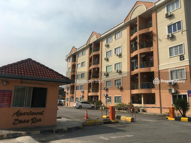 Apartment Desa Ria P, Balakong, Kajang, Selangor, 3 Bedrooms, 850 sqft