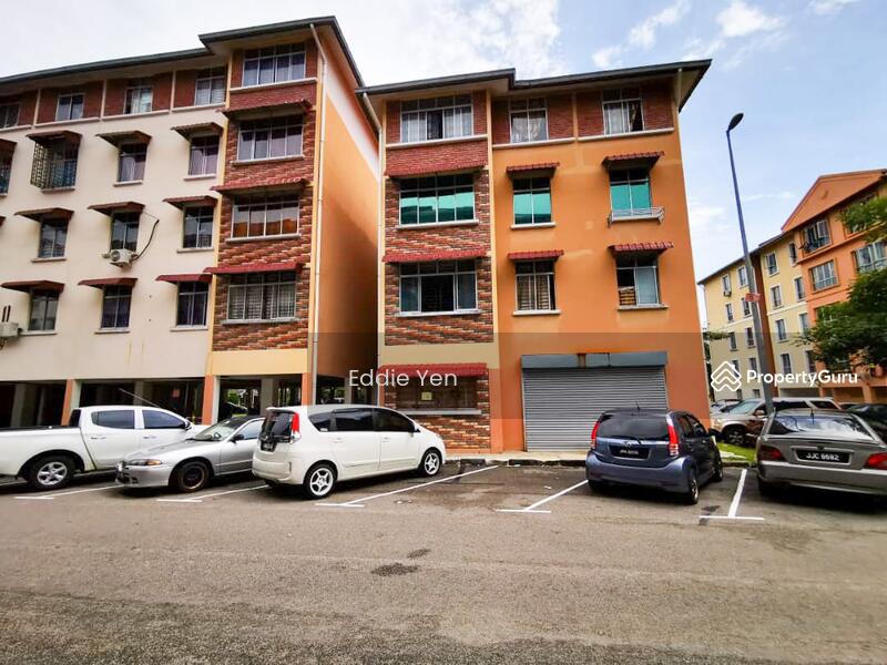 Seri Anugerah Apartment Larkin Johor Bahru Johor 3 Bedrooms 900 Sqft Apartments Condos Service Residences For Rent By Eddie Yen Rm 808 Mo 31265021