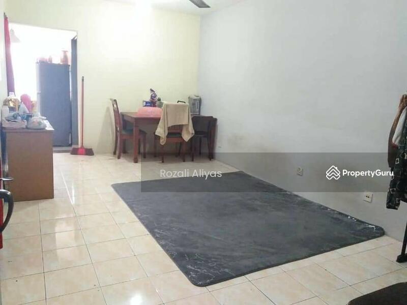 No Longer Available Pangsapuri Sri Shamelin Jalan 3 91 Taman Shamelin Perkasa Cheras Kuala Lumpur 3 Bedrooms 613 Sqft Apartments Condos Service Residences For Sale By Rozali Aliyas Rm 195 000 31272818