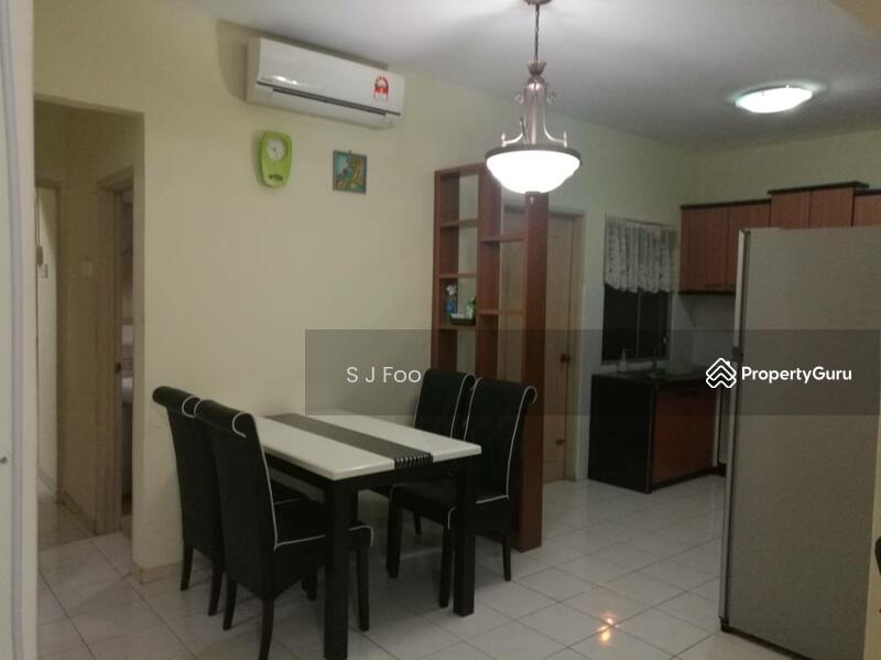 Villa Emas Persiaran Bayan Indah, Bayan Lepas, Penang, 3 Bedrooms, 850