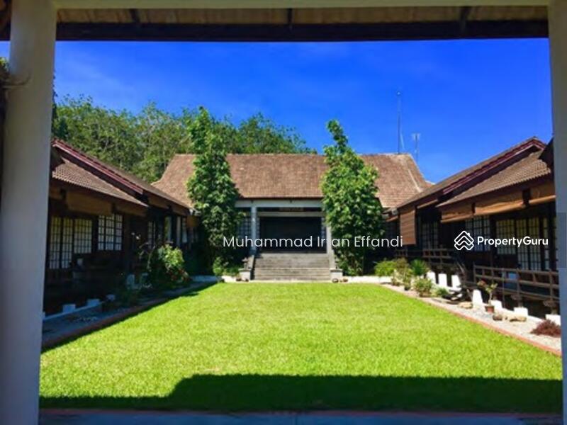 [No Longer Available] PREMIS MENGANDUNGI KOMPLEKS CHALET DAN VILLA DI