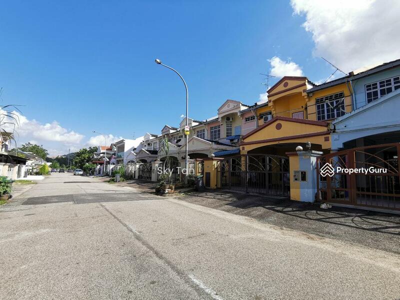 Jalan Gunung Bandar Seri Alam Masai 2 Storey Terrace FullLoan, Johor