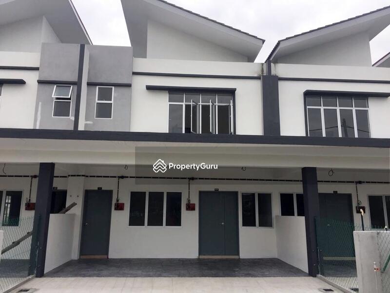 Taman Universiti Bangi, Kajang, Selangor, 3 Bedrooms, 929 sqft