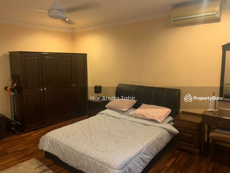 Acapella Hotel Shah Alam  Promo 50% Off Nazlis Guesthouse Acapella