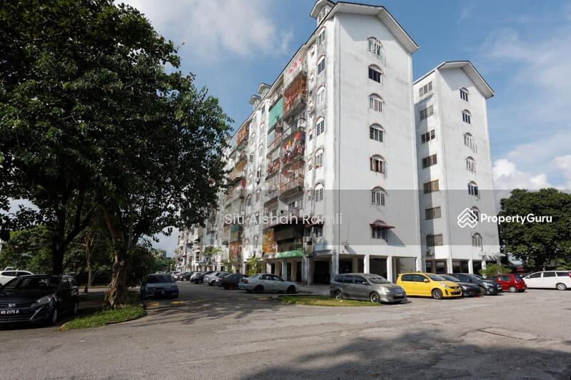 No Longer Available Klang Villa Apartment Port Klang Below Market Klang Villa Apartment Klang Selangor 3 Bedrooms 872 Sqft Apartments Condos Service Residences For Sale By Siti Aishah Ramli Rm 120 000 32442886