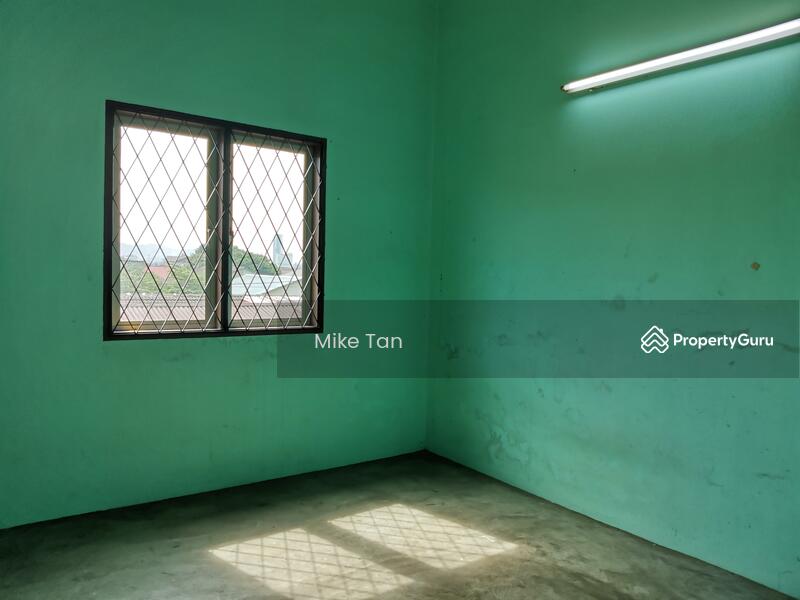 [No Longer Available] Kampung Baru Sungai Chua, Kajang, Selangor, 5 Bedrooms, 1650 sqft