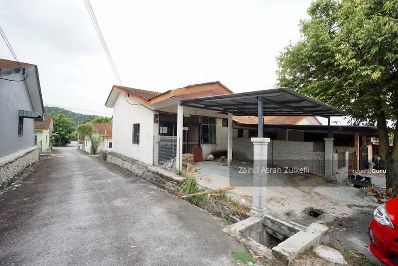 Freehold Endlot Single Storey House Taman Sendayan Indah Seremban Untuk Dijual Seremban Negeri Sembilan Rumah Teres 1 Tingkat Dari Harga Rm 240 000 Propertyguru Malaysia