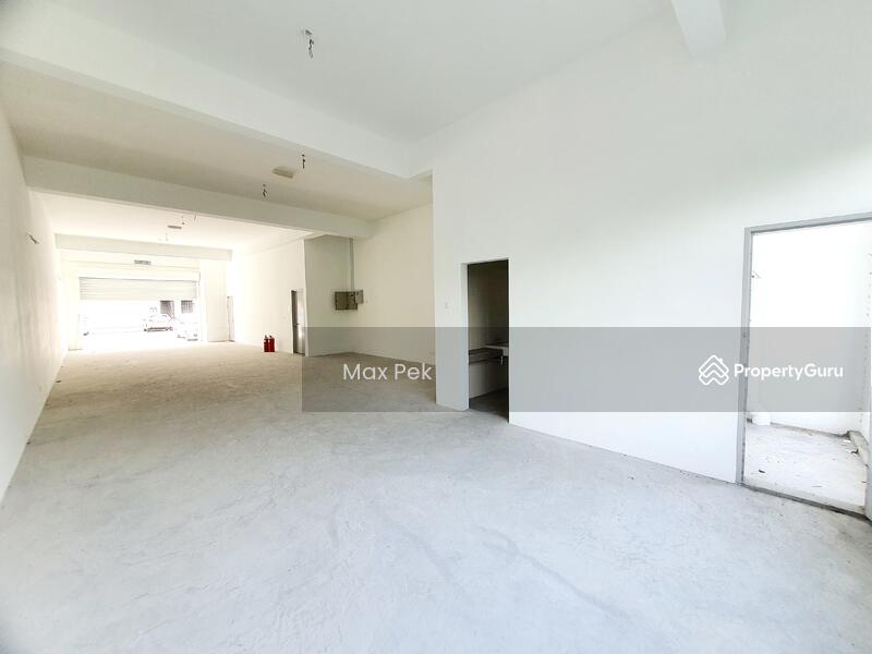 Cheras Selatan 118 for RENT shop office Cheras Balakong nearby AEON