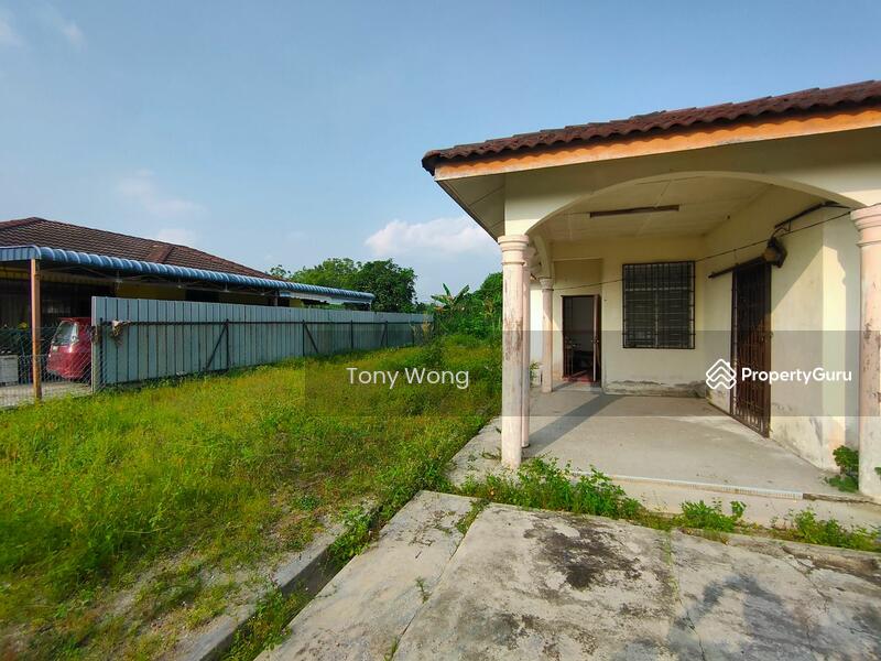 [5100sf] Single Storey Bungalow Jalan Bunga Cempaka Sungai Choh Rawang