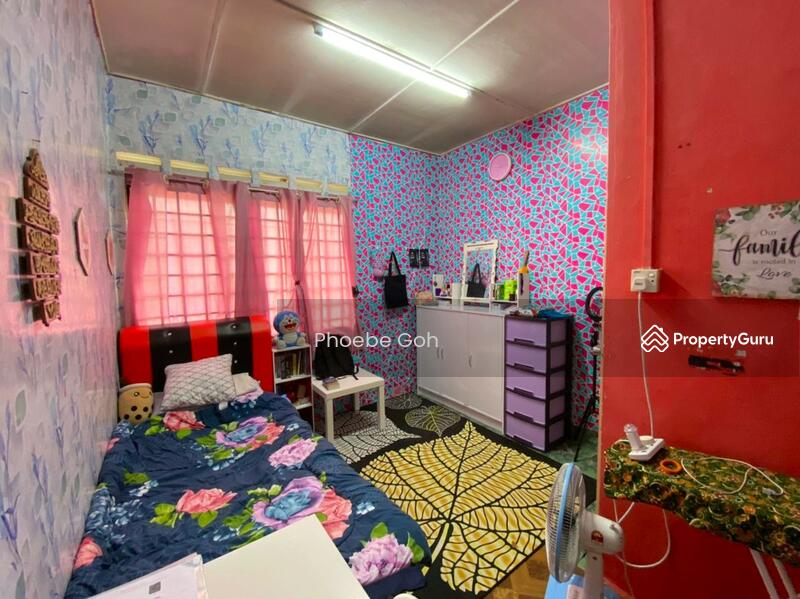 Taman Kota Masai Jalan Duku 3 Bedrooms Double Storey Medium Cost House