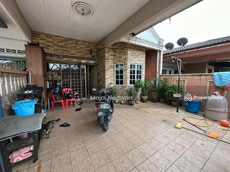 Single Storey Terrace House Intermediate House Taman Sri Andalas, Jalan