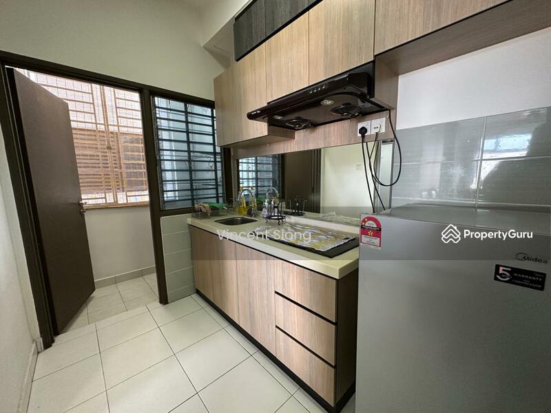 Seri Austin Residence Luxury Apartment, Jalan Seri Austin 1/17, Taman