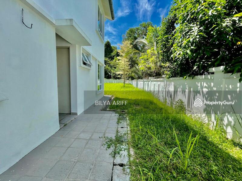 Taman Bukit Ros, Kajang, Selangor, 5 Bedrooms, 3618 sqft, SemiDetached