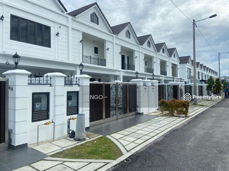Double Storey Terrace House D' Garden Batu Pahat, Jalan Desa Botani 20