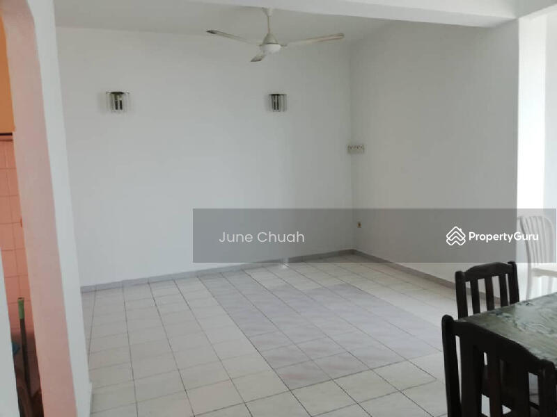 Mewah Court Jalan Hijau 5, Batu Lanchang, Greenlane,